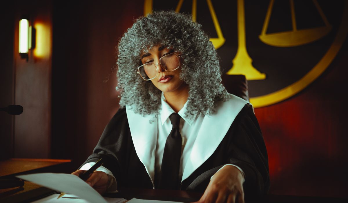 Resolving contract disputes through mediation and negotiation